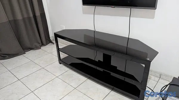 muebles y colchones - MESA de TV (Marca OmniMount) Cristal Templado 4