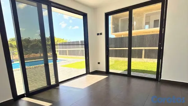 casas vacacionales y villas - Elegant One-Level Villa with Private Pool and Clubhouse Access – Move-In Ready 8