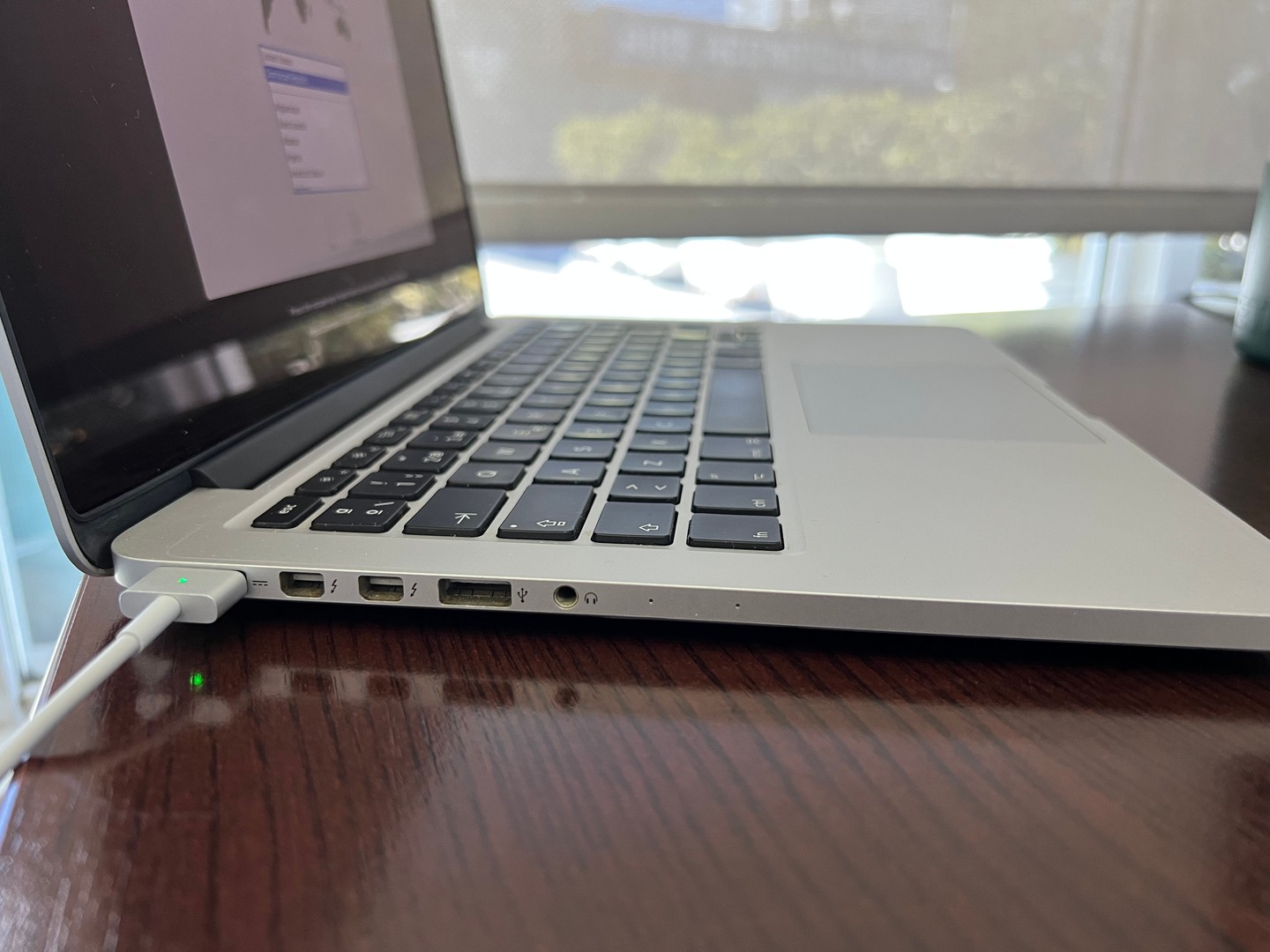 computadoras y laptops - MacBook Pro (Retina, 13-inch, 2015) - Sin bateria 3