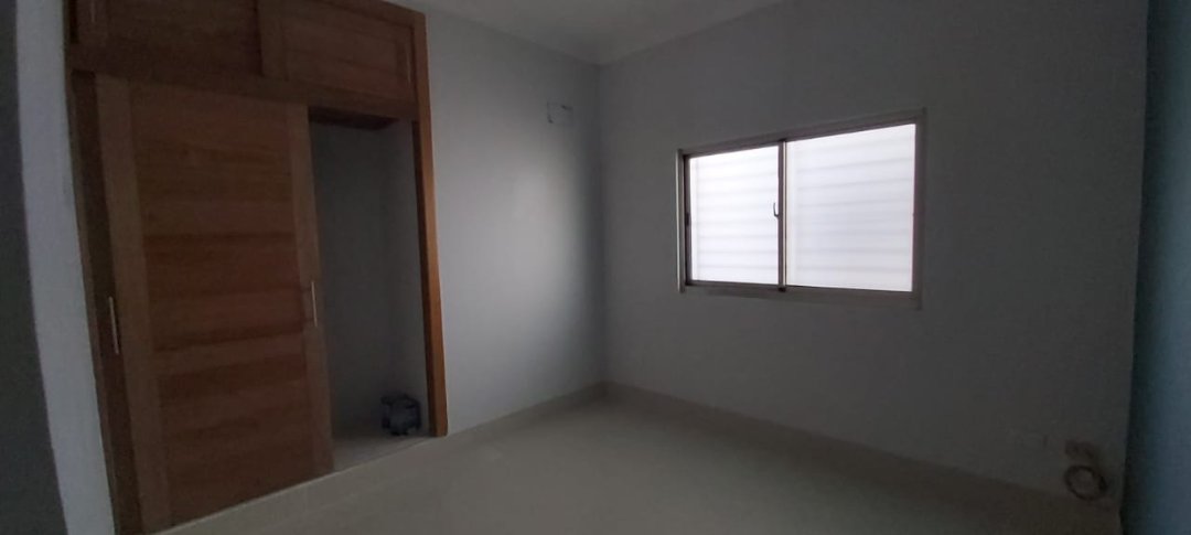 apartamentos - CÓMODO APARTAMENTO TORRE MODERNA  DE 2 HABITACIONES MAS SERVICIO EN BELLA VISTA  2