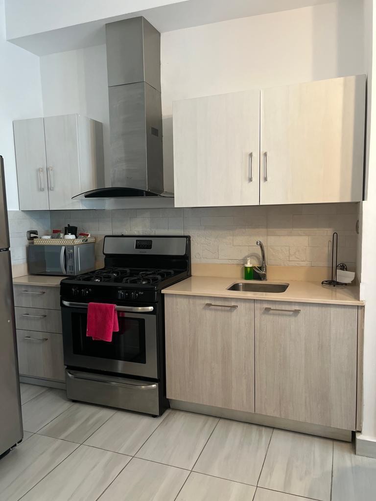 apartamentos - Alquilo Apartamento en Piantini
  8vo Piso 8