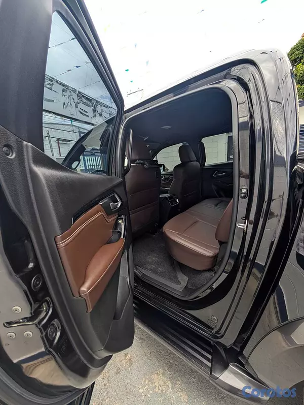 jeepetas y camionetas - ISUZU D-MAX 4X4 GASOIL 2021 7