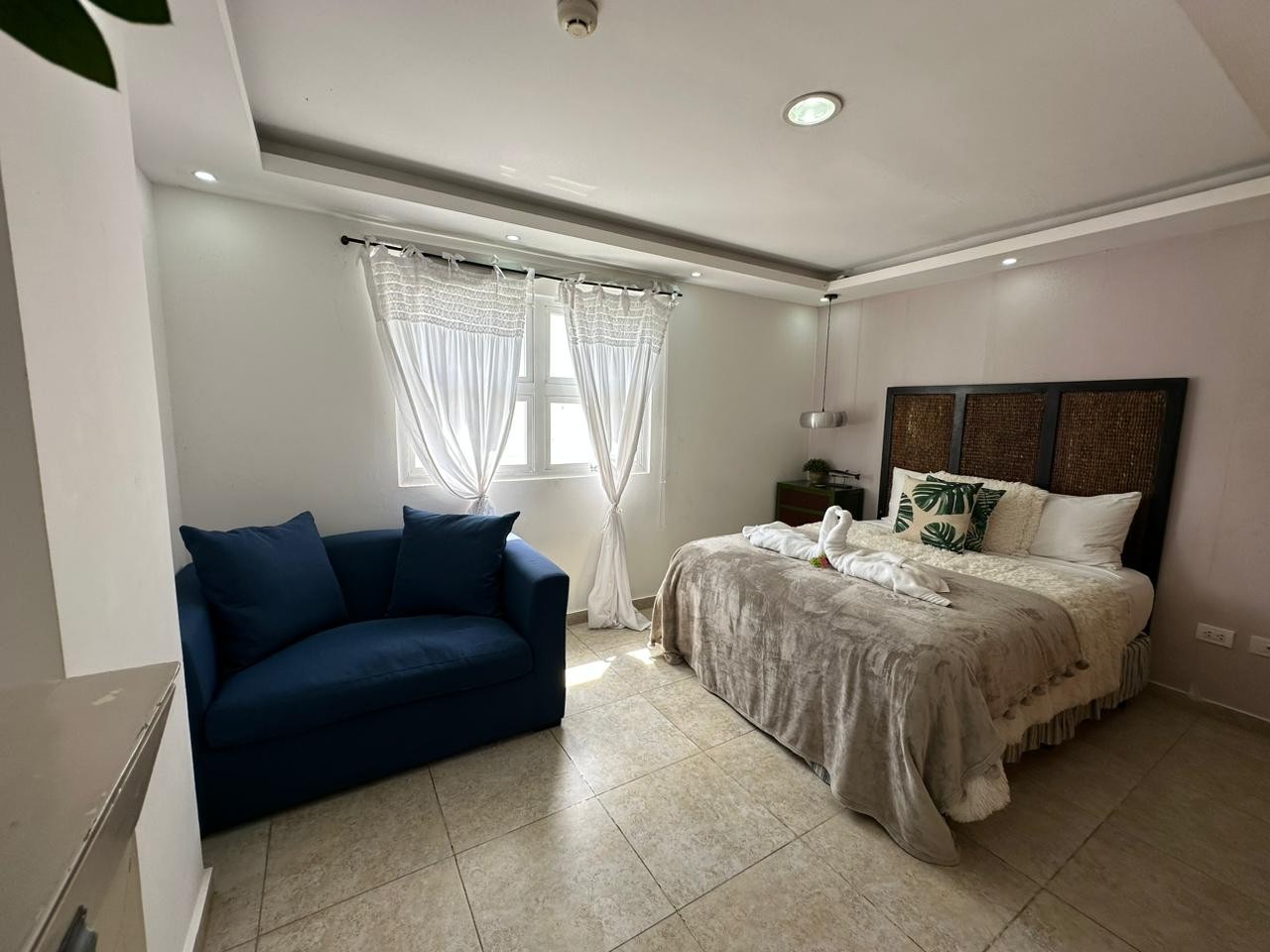 apartamentos - Espectacular apartamento en la playa amueblado hermosa vista Marbella Juan Dolio 7