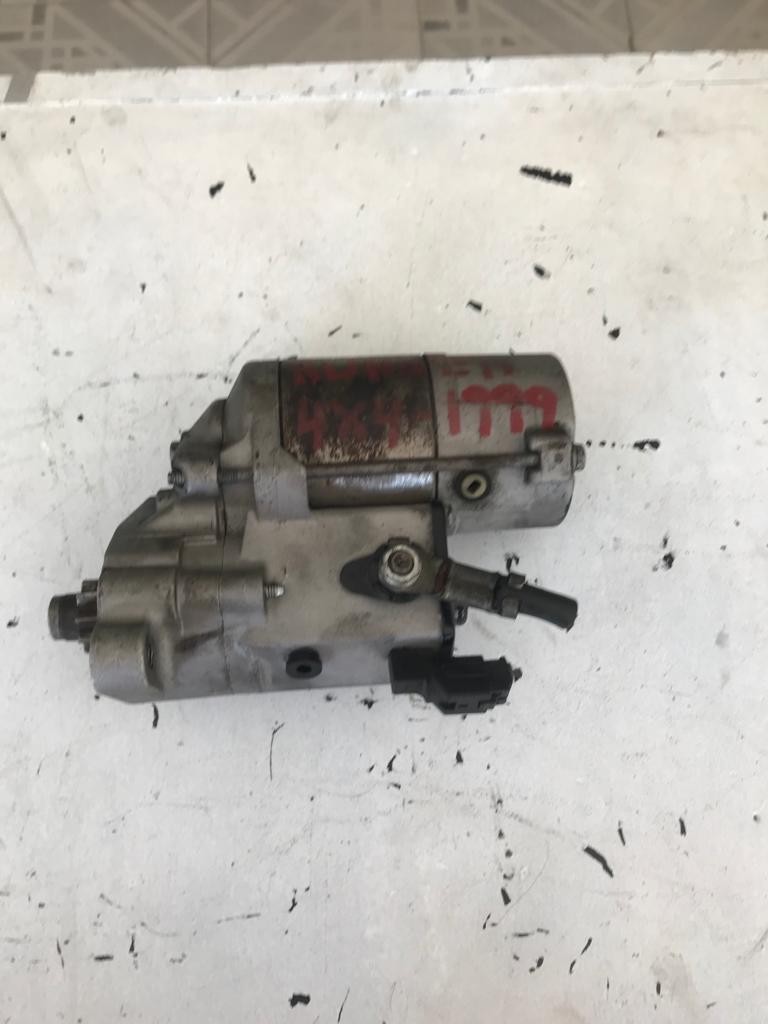 accesorios para vehiculos - TOYOTA 4RUNNER AÑO 1999 MOTOR DE ARRANQUE 