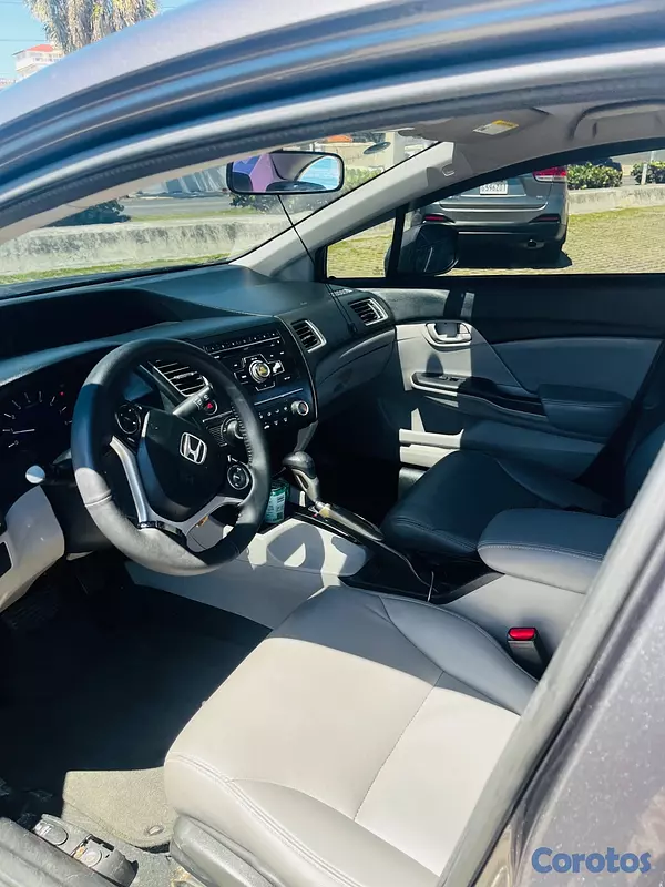 carros - Se vende Honda Civic 2014 LX. 2