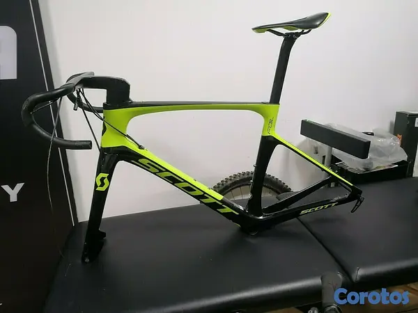 bicicletas y accesorios - Cuadro Scott Foil Disc Medium con accesorios 6