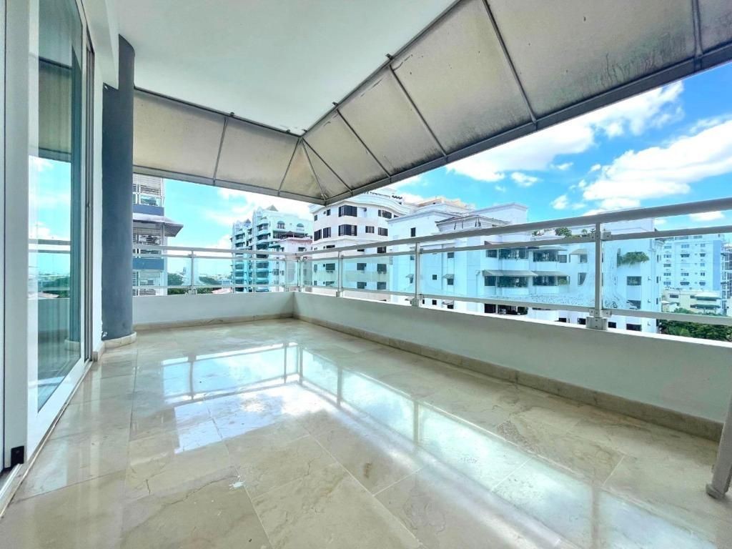 apartamentos - Venta de apartamento en Evaristo Morales 