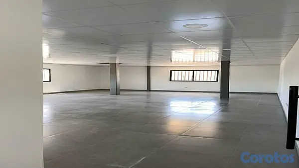 oficinas y locales comerciales - V01-AL-1498 ALQUILER DE LOCAL COMERCIAL-GAZCUE 3