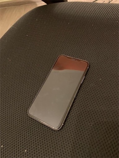 celulares y tabletas - Iphone X 64gb, tiene una linea verde en la pantalla