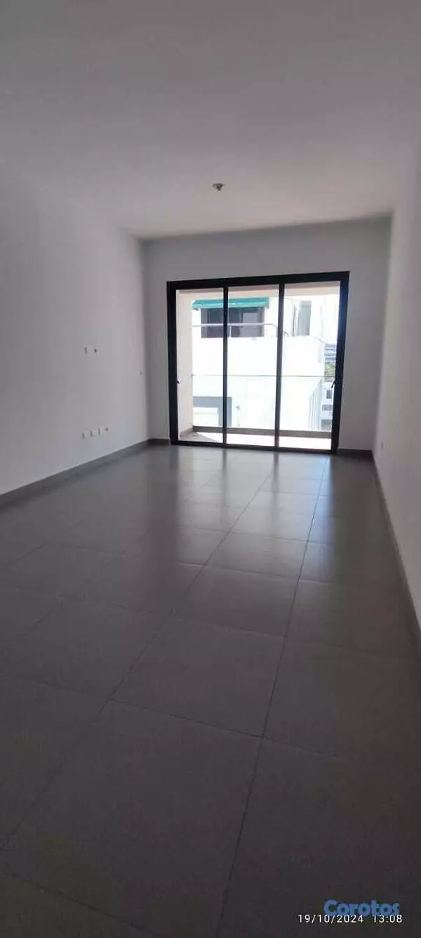 apartamentos - Se Alquila en           
Mirador Sur 3