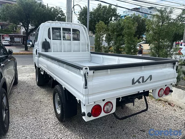 jeepetas y camionetas - Camión Kia K2700 4x4 2026 3