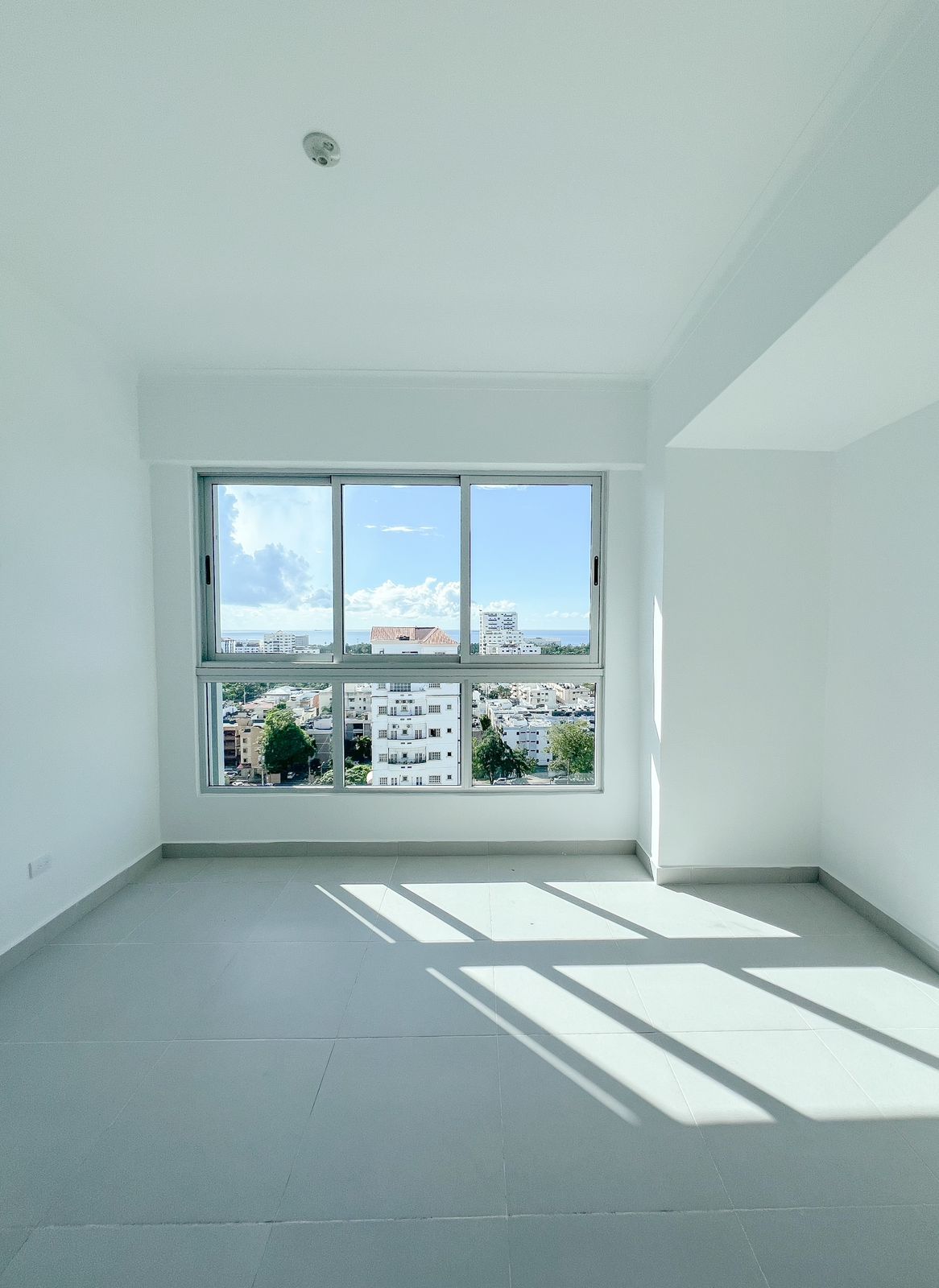 apartamentos - Bella Vista, Apartamento C/L Blanca En Alquiler 1
