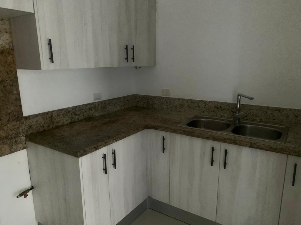 apartamentos - Apartamento en Venta en Evaristo Morales 3