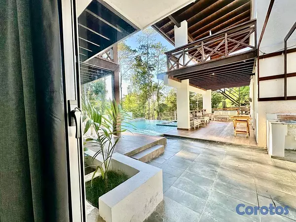 casas vacacionales y villas - Villa lista para generar ingresos: Tu próxima gran inversión. 3