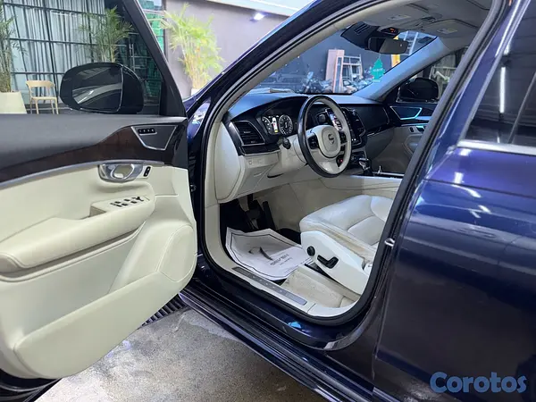 jeepetas y camionetas - Vendo Volvo Cx90 2016 T6 9