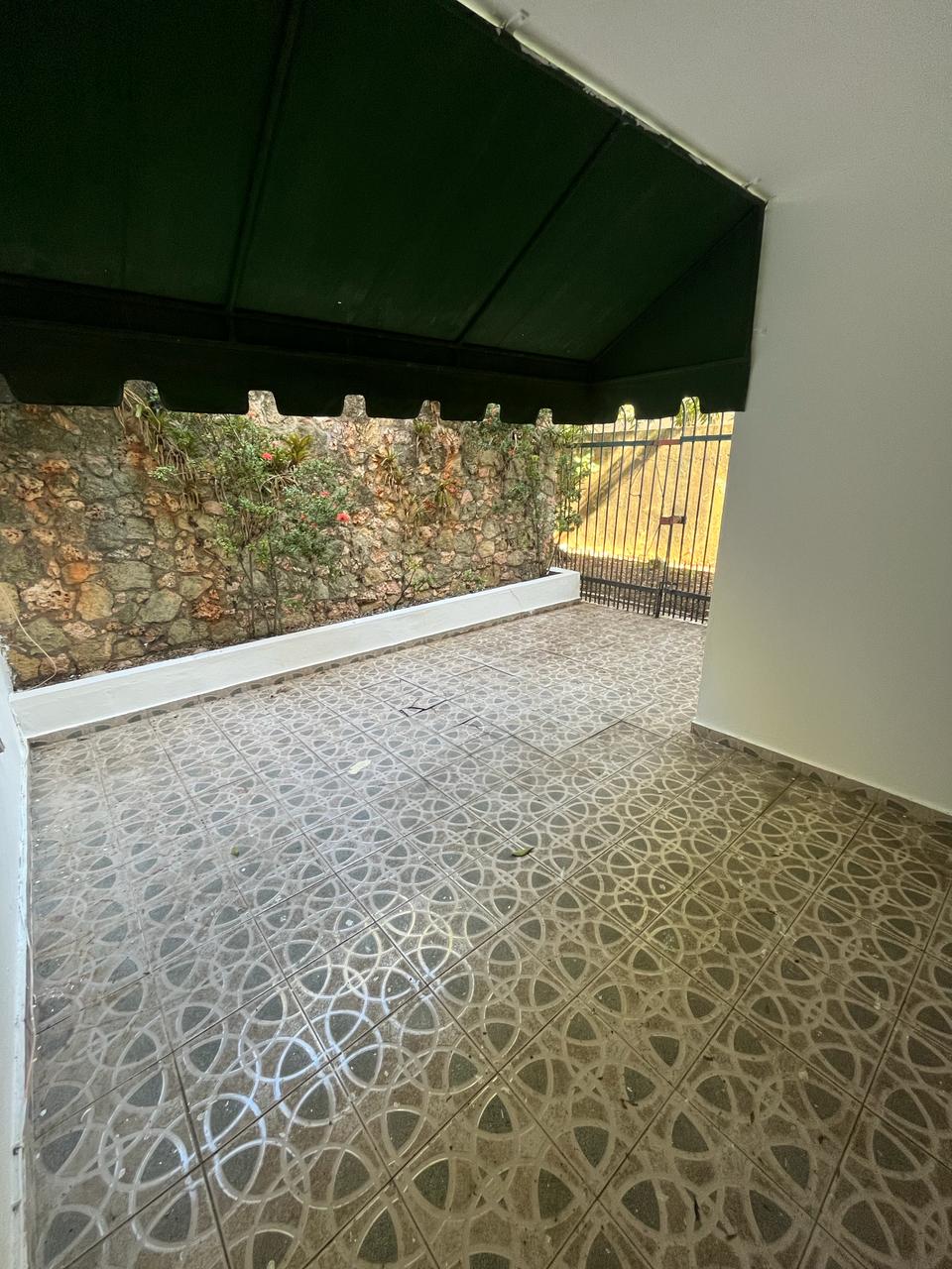 casas - En Venta Casa con patio 425mts 4