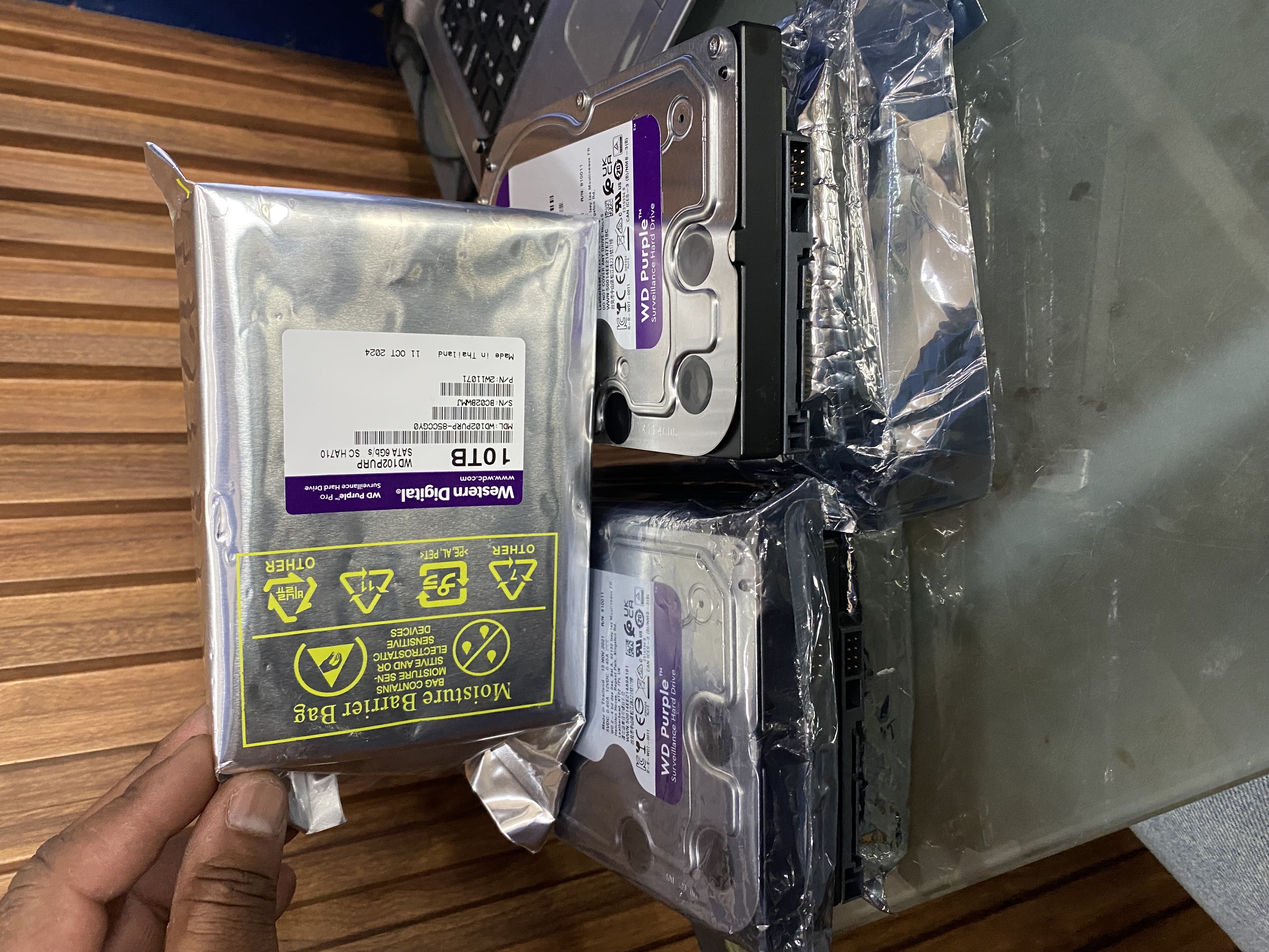 celulares y tabletas - Disco duro sata HDD purpura 2TB 3TB 4TB 6TB 8TB 10TB  3