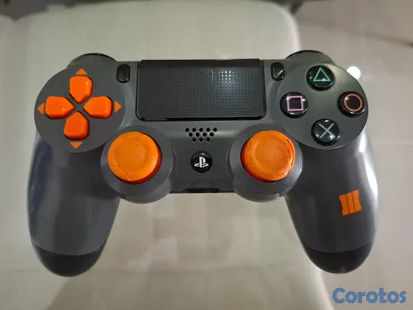 consolas y videojuegos - Playstation 4 Pro 1TB + juegos 5