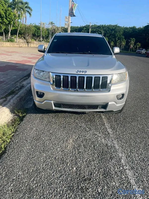 jeepetas y camionetas - negociable, usada como nueva  3