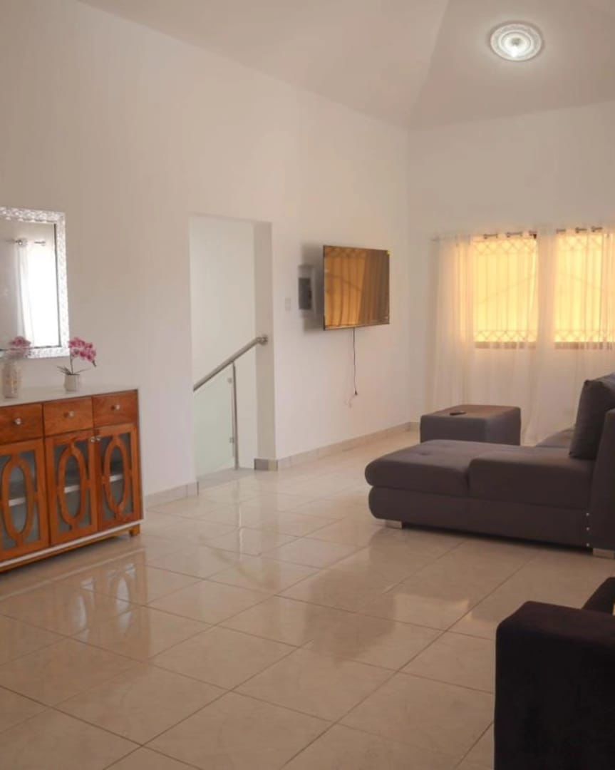 casas - Casa de Venta en Ave. Hispanoamericana  7