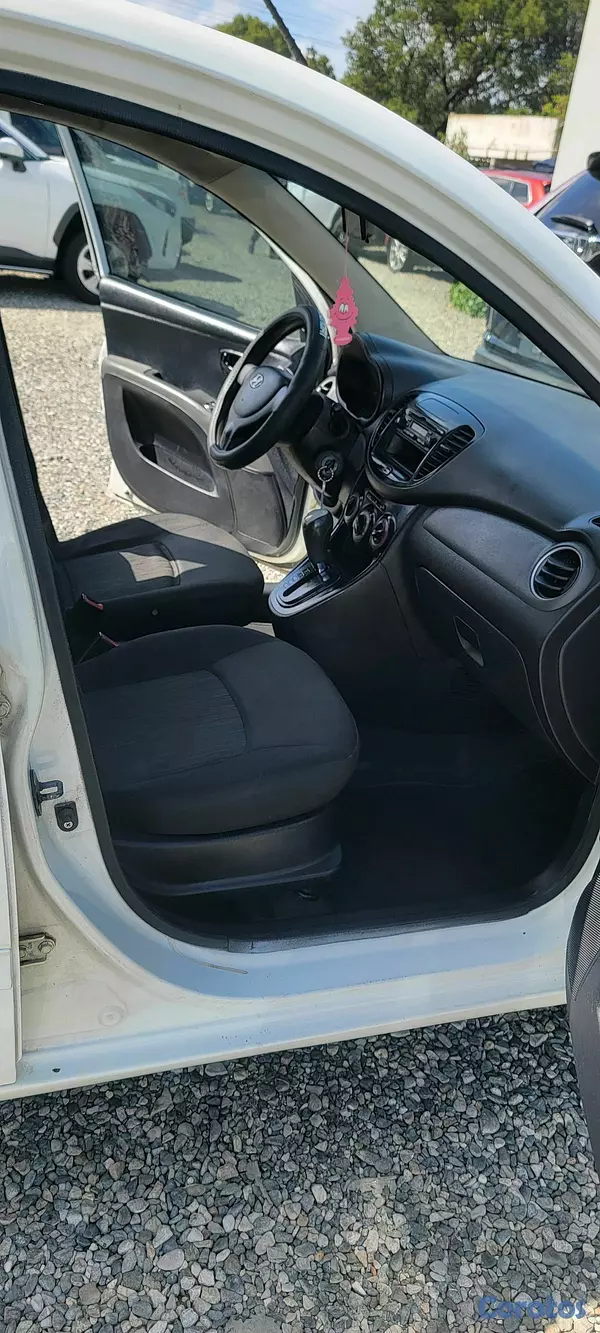 carros - HYUNDAI I10  2012 9