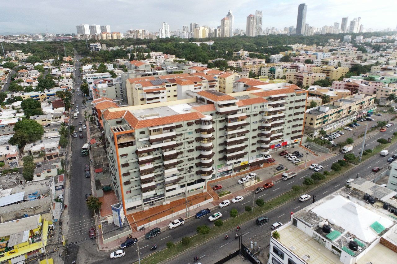 apartamentos - Apartamento en venta (108m2) de 2 habitaciones en El Pedregal, Santo Domingo 2