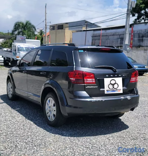 jeepetas y camionetas - DODGE CARAVAN JOURNEX SE 2017 3