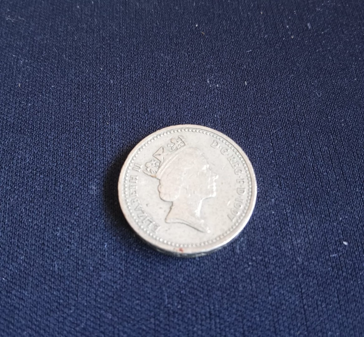 arte y antigüedades - Moneda rara de 1 libra Queen Elizabeth II, DECUS ET TUTAMEN 1997.  One Pound. 