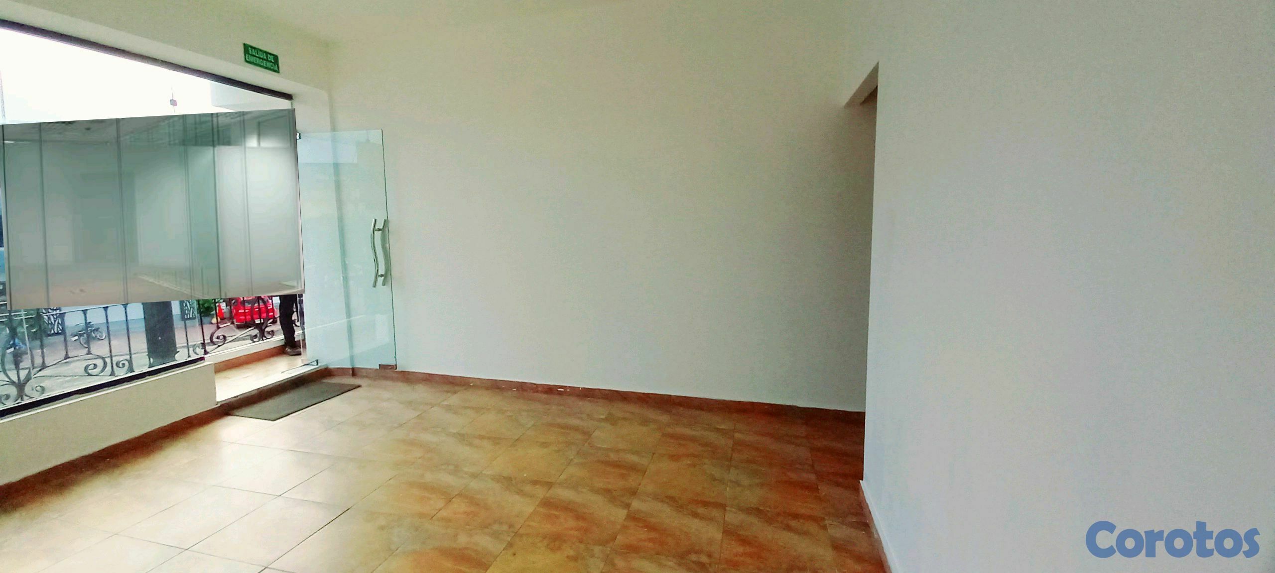 oficinas y locales comerciales - Local 2do nivel con aire acondicionado  2