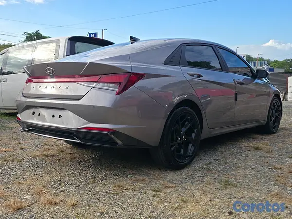 carros - HYUNDAI AVANTE HÍBRIDO 2023 5