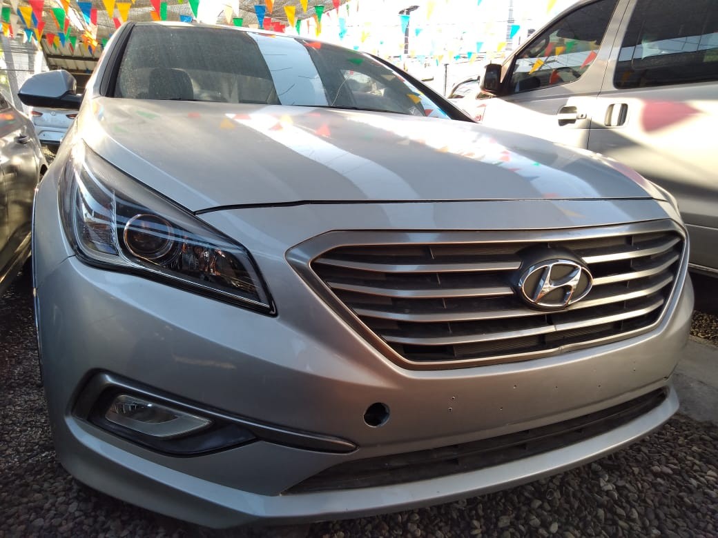 carros - HYUNDAI SONATA LF 2015 GRISDESDE: RD$590,100.00