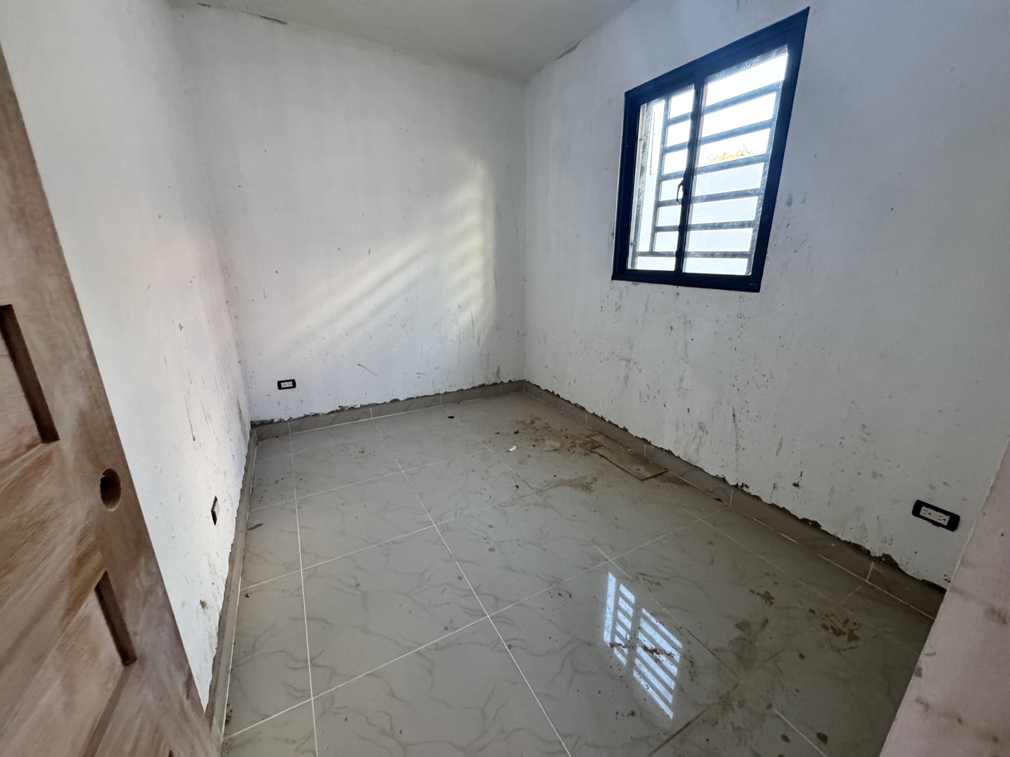 casas - venta de casa en la autopista de san isidro brisa oriental Santo Domingo este  5