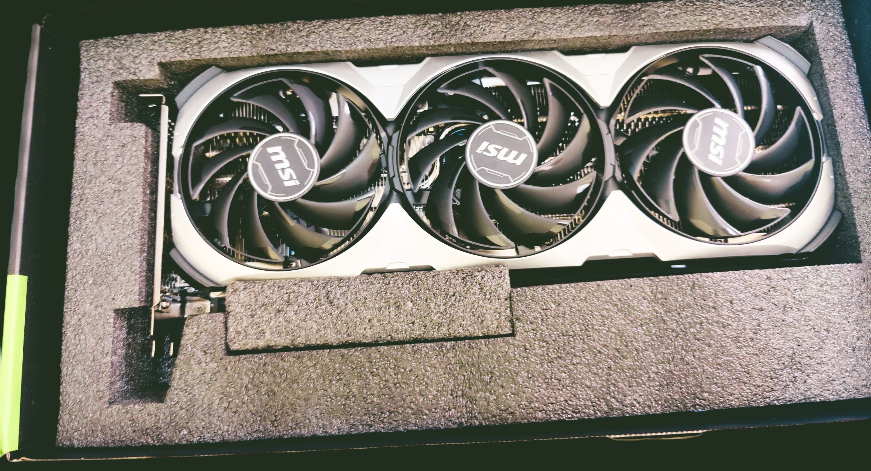 computadoras y laptops - Rtx 4060ti Ventus x3 1