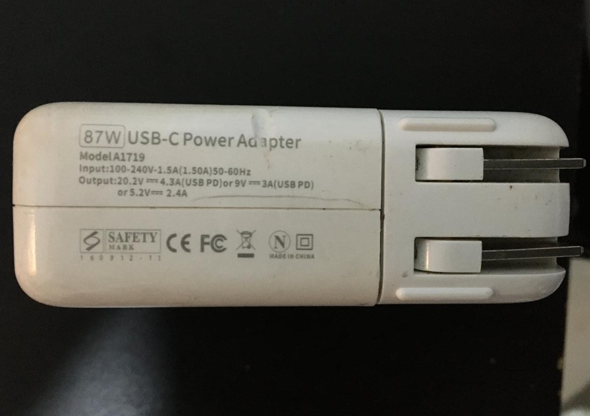 accesorios para electronica - Cargador Apple 87W Conexión USB-C para MacBook Pro 4