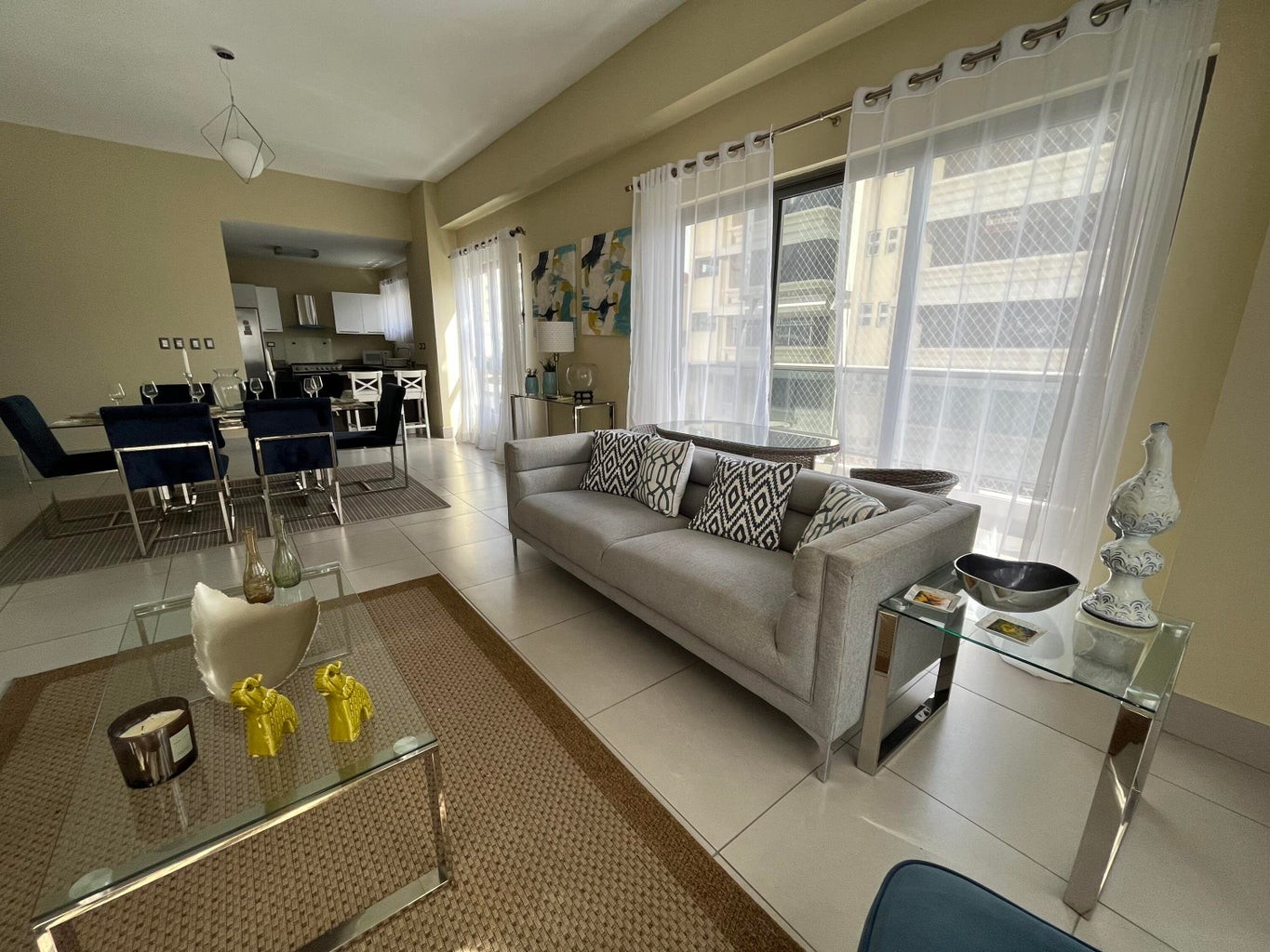 apartamentos - Hermoso Apartamento en la mejor Zona de Piantini, finamente amueblado 1