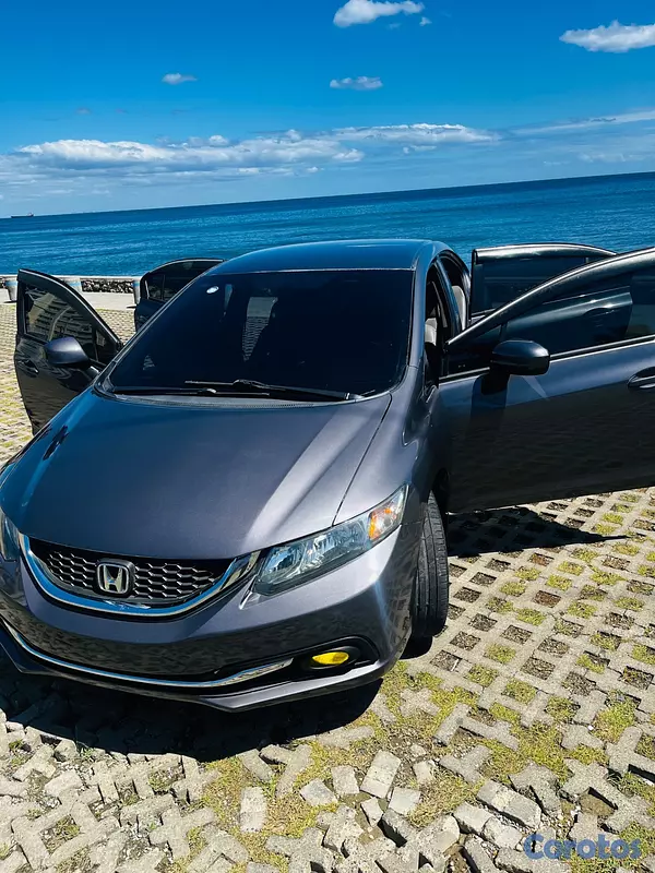 carros - Se vende Honda Civic 2014 LX. 4