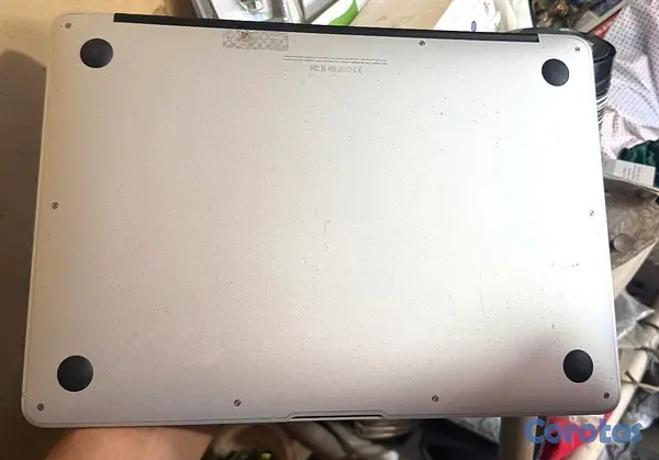 computadoras y laptops - MacBook Air 2015 i7 13pulg ssd m2 de 500gb 8gb ram 4