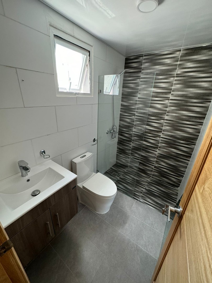 apartamentos - Apartamento Nuevo en Venta
BELLA VISTA SUR
USD 167,000.00

 8