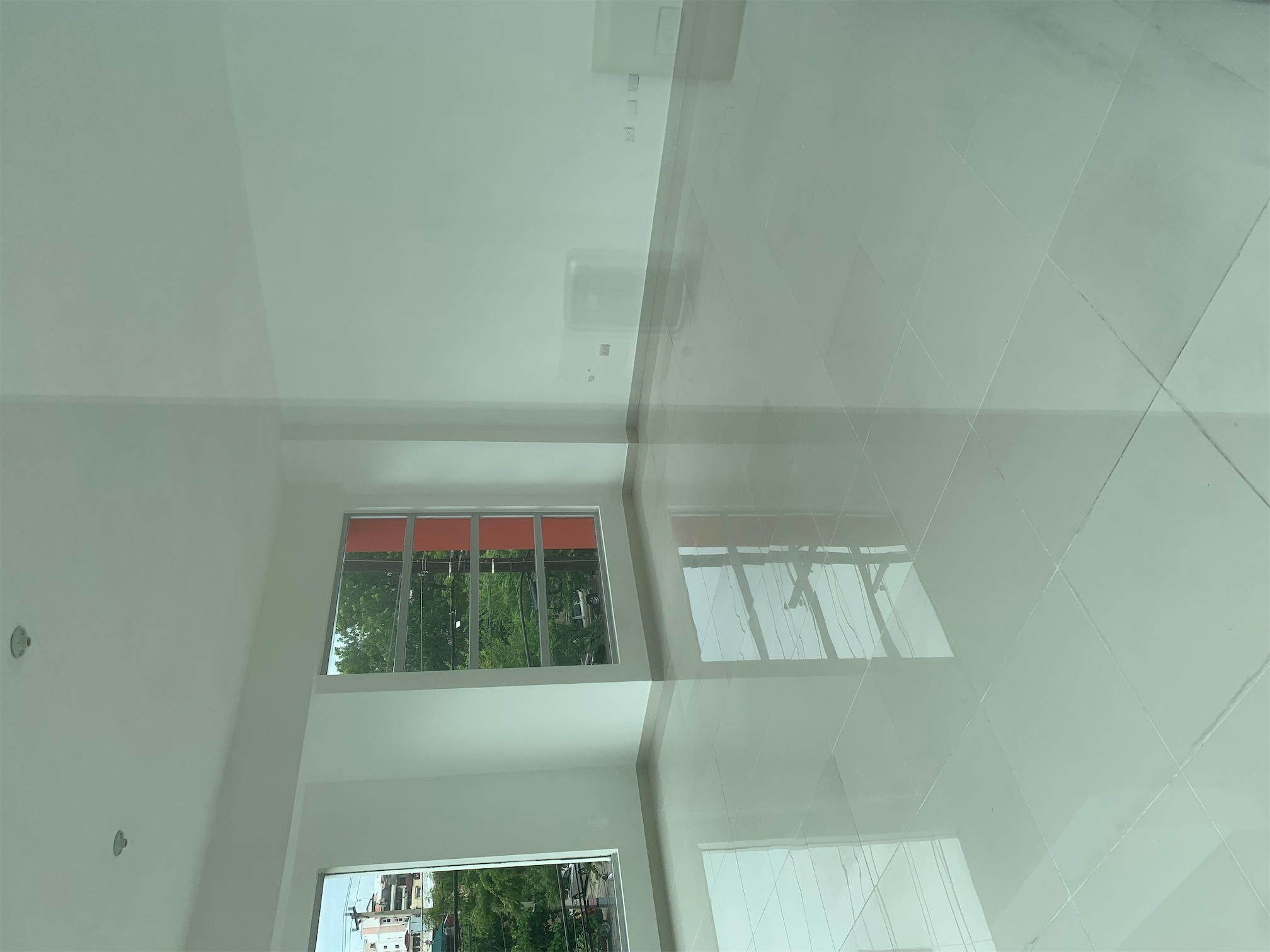 oficinas y locales comerciales - Local con gran visibilidad  segundo nivel 4