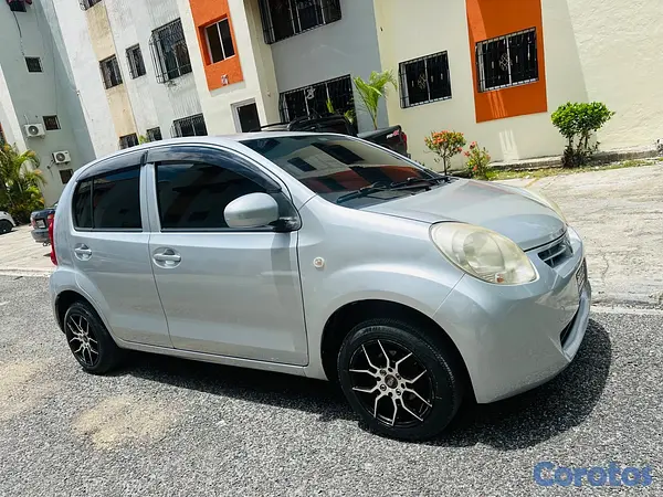 carros - Vendo Toyota Passo 6