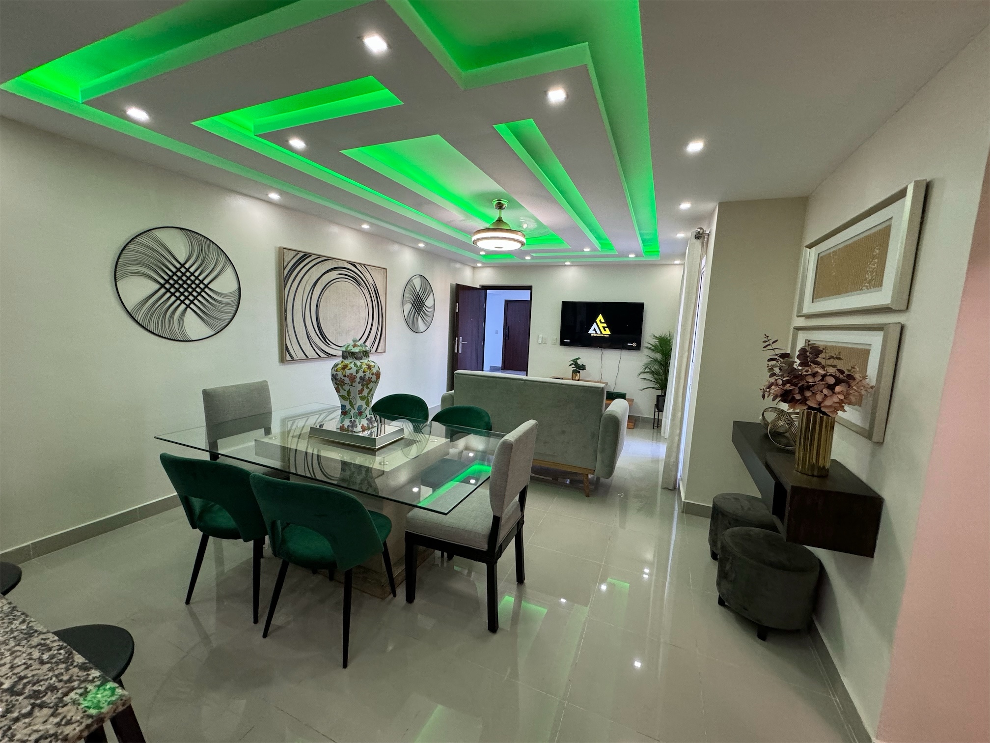 apartamentos - Vendo en residencial mediterráneo un ap y un PH  3