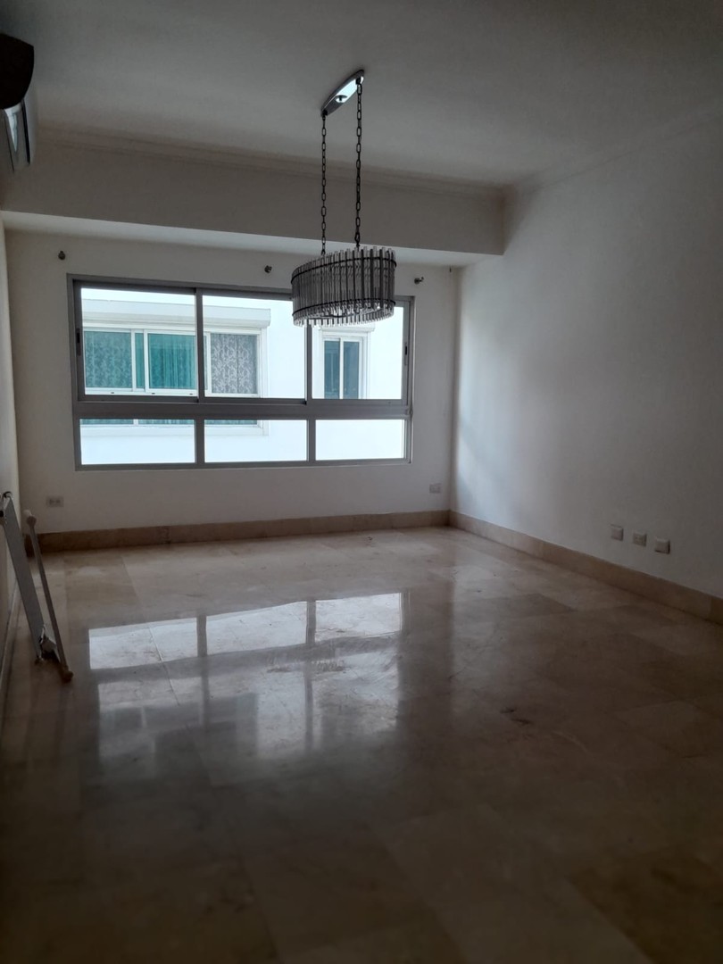 apartamentos - SIE: Sin intermediarios, rento apartamento en La Esperilla con terraza/ ESCRIBEN 7