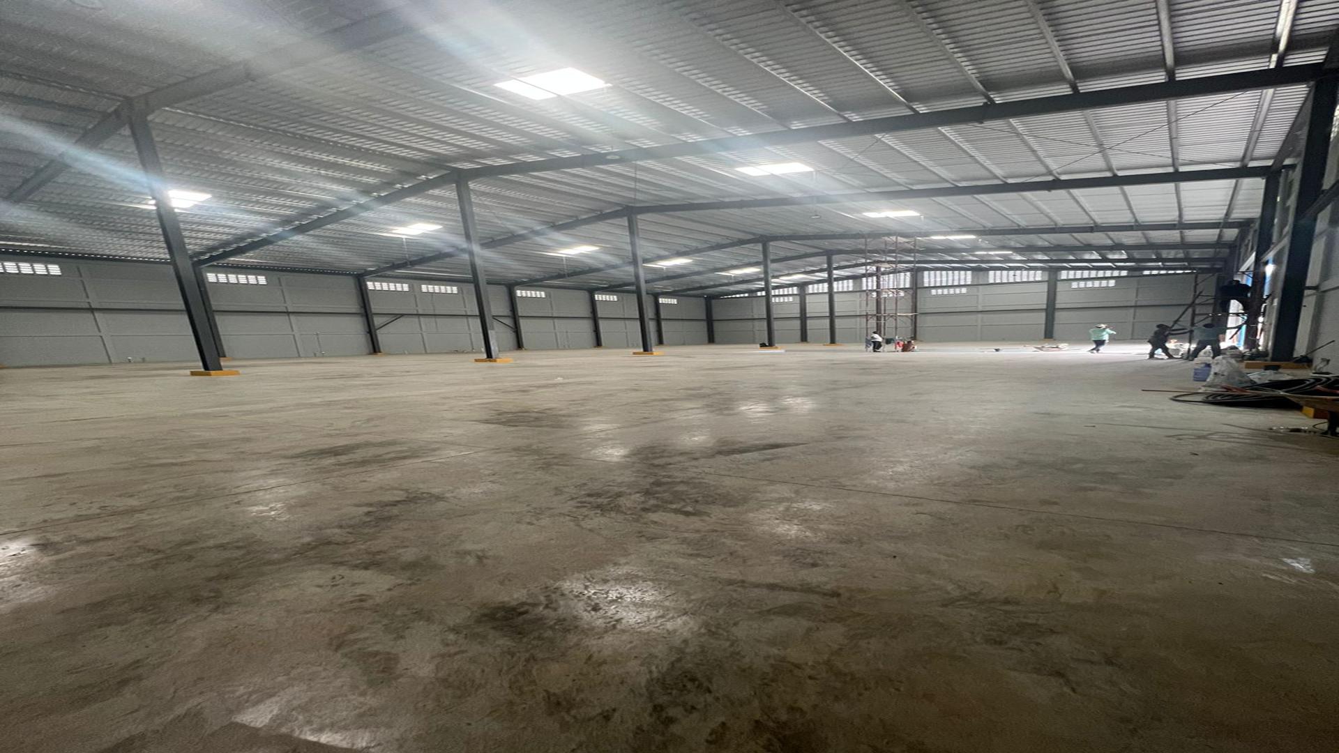 otros inmuebles - VENTA NAVE INDUSTRIAL DE 2,100M2-SECTOR ENGOMBE 0