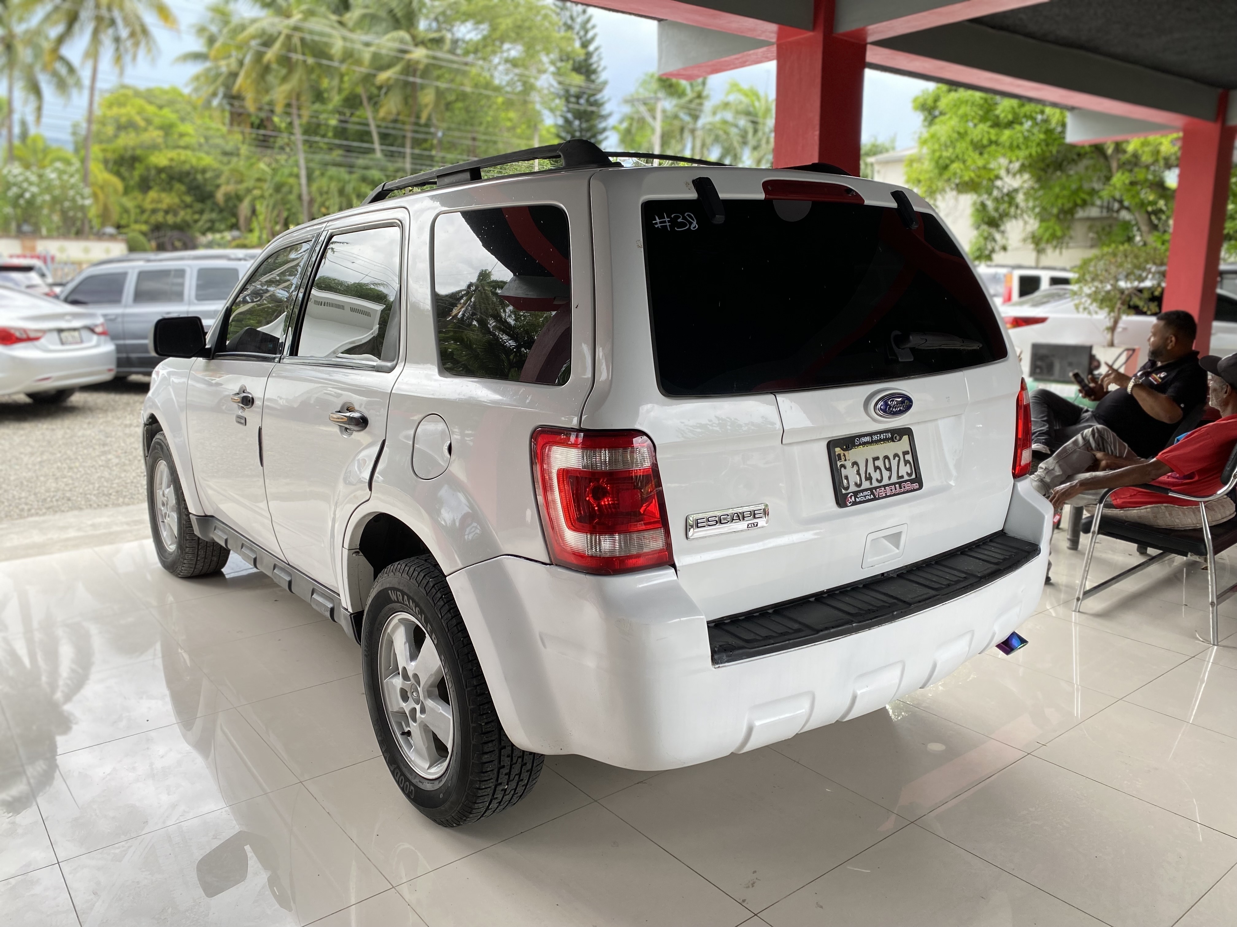 jeepetas y camionetas - Ford Escape XLT 2010 3