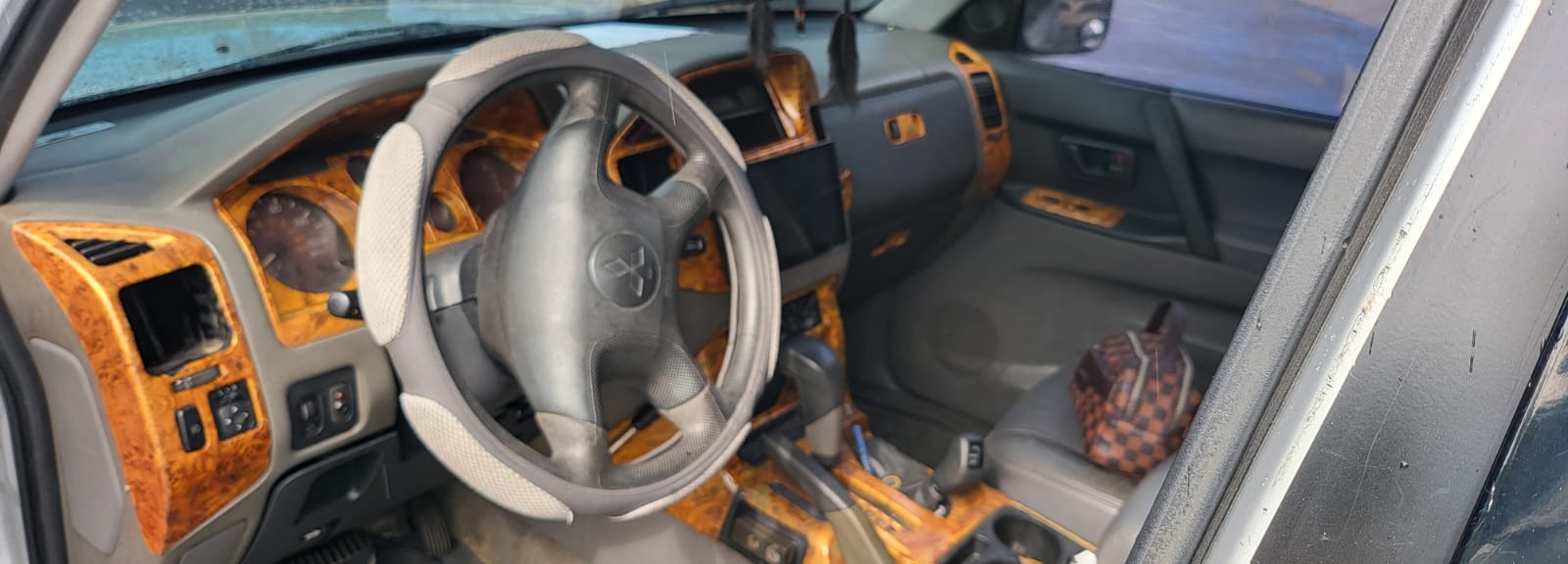 jeepetas y camionetas - Mitsubishi montero 2002.  8