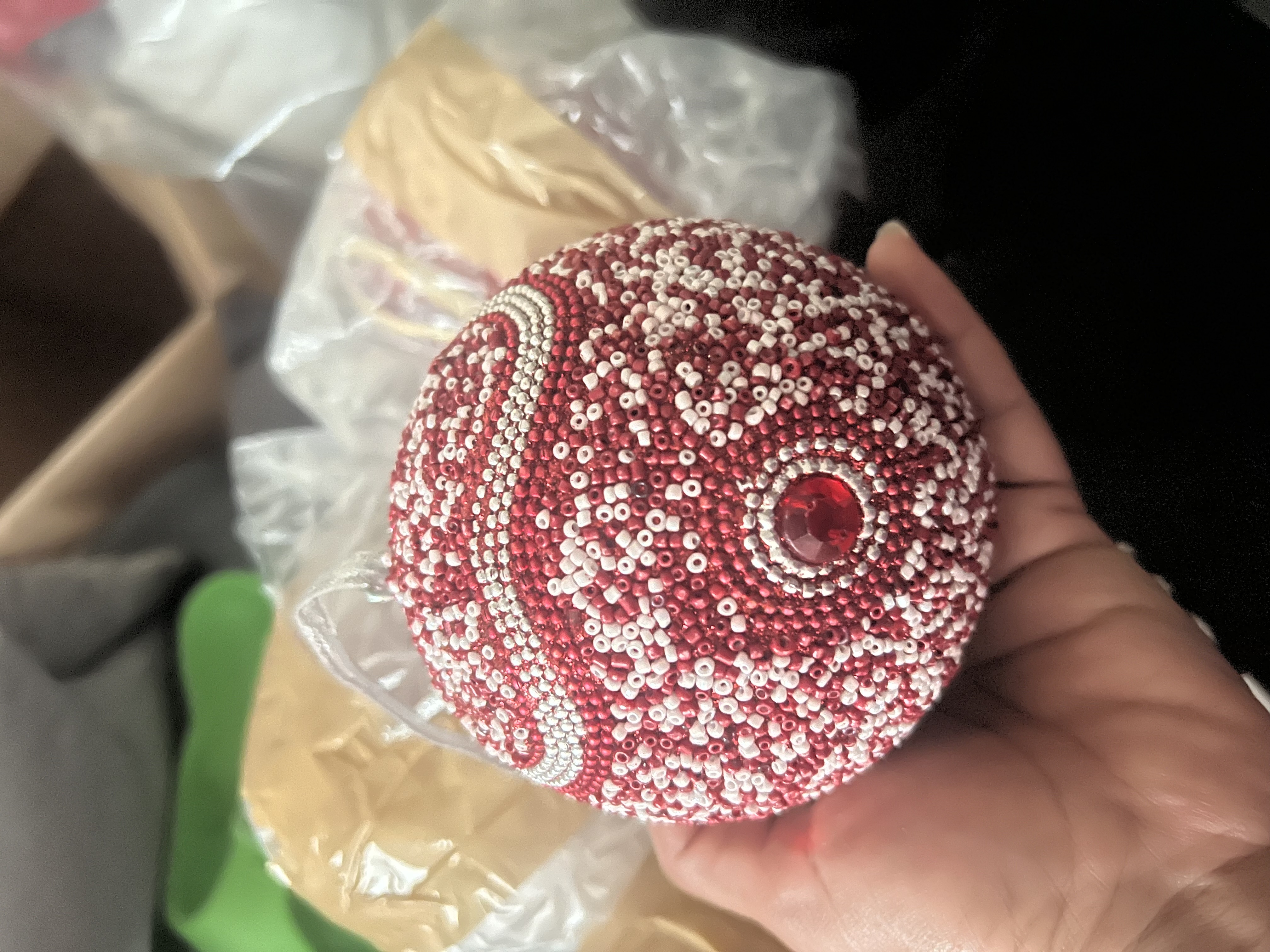 decoración y accesorios - Bolas navideñas con piedras hechas a mano 2