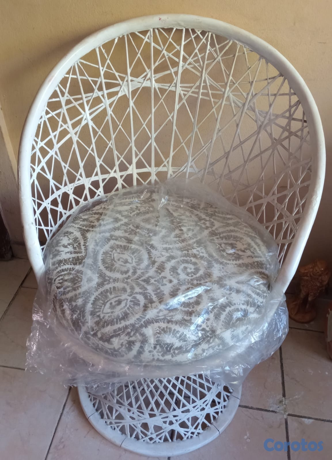 muebles y colchones - Juego de sillas y mesa  2