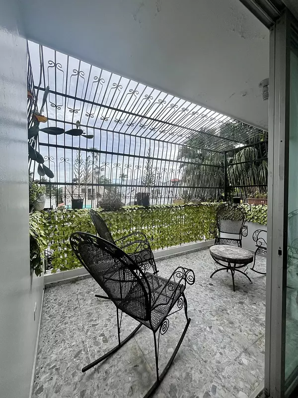 casas - Propiedad céntrica en Venta  2