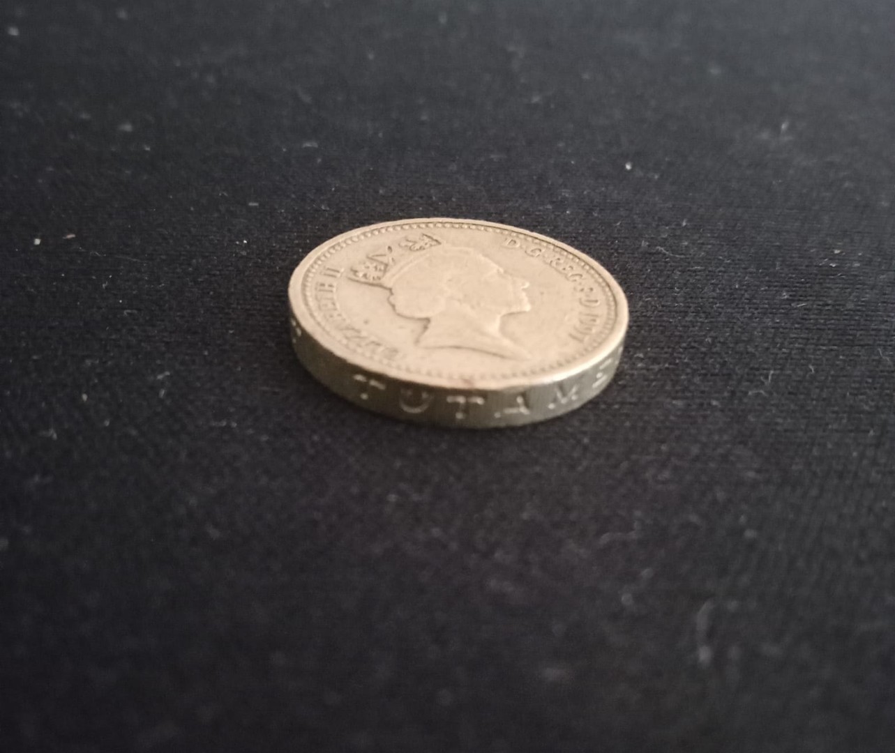 arte y antigüedades - Moneda rara de 1 libra Queen Elizabeth II, DECUS ET TUTAMEN 1997.  One Pound.  1