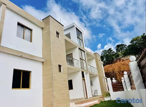 casas vacacionales y villas - Frank | Piscina y aire acondicionado A 8 min de Pl 2